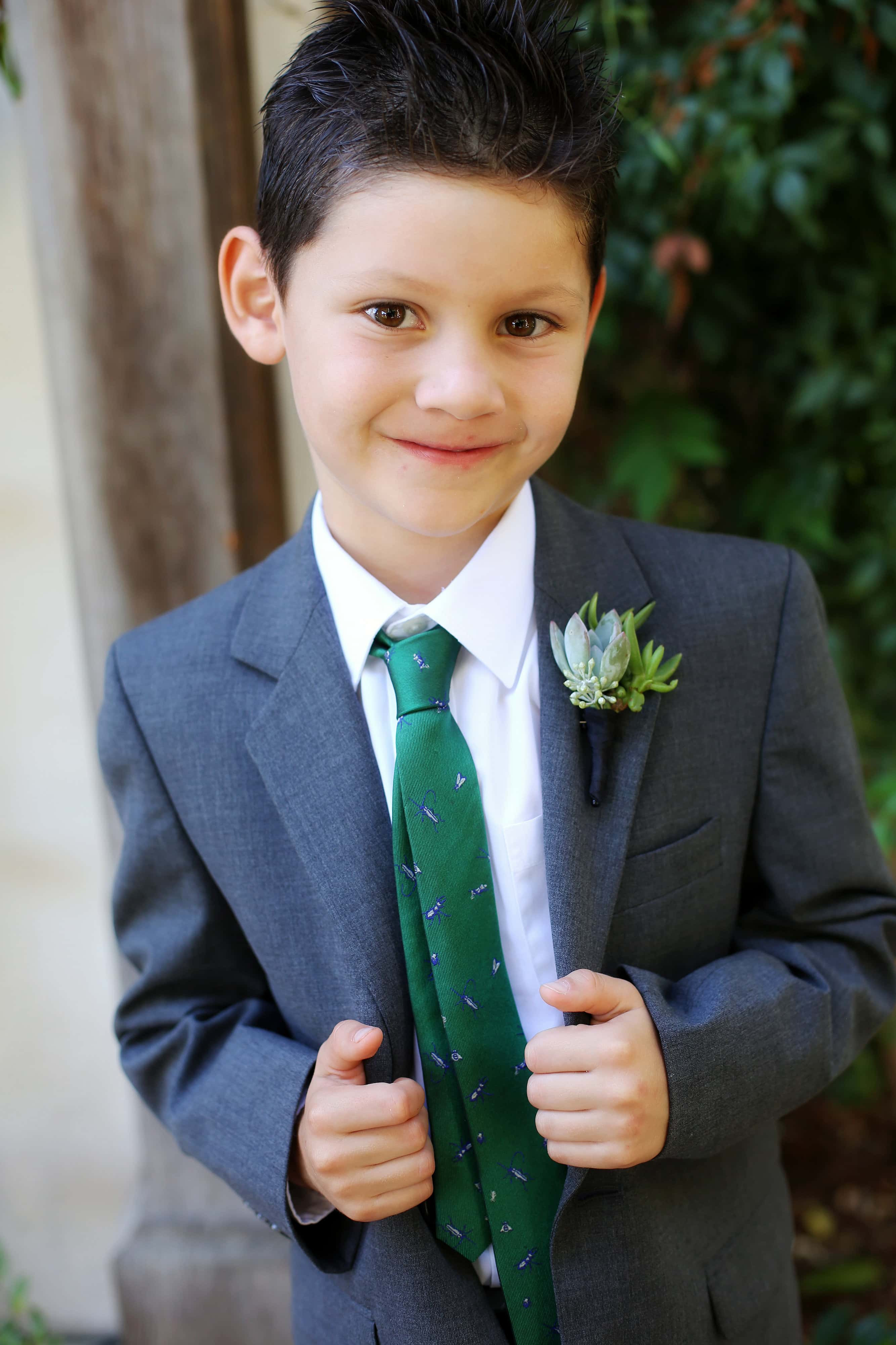 The Casitas Estate ring bearer